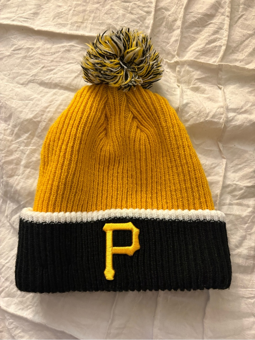 Pittsburgh Pirates Baseball MLB New Era Beanie Knit Hat With Pom